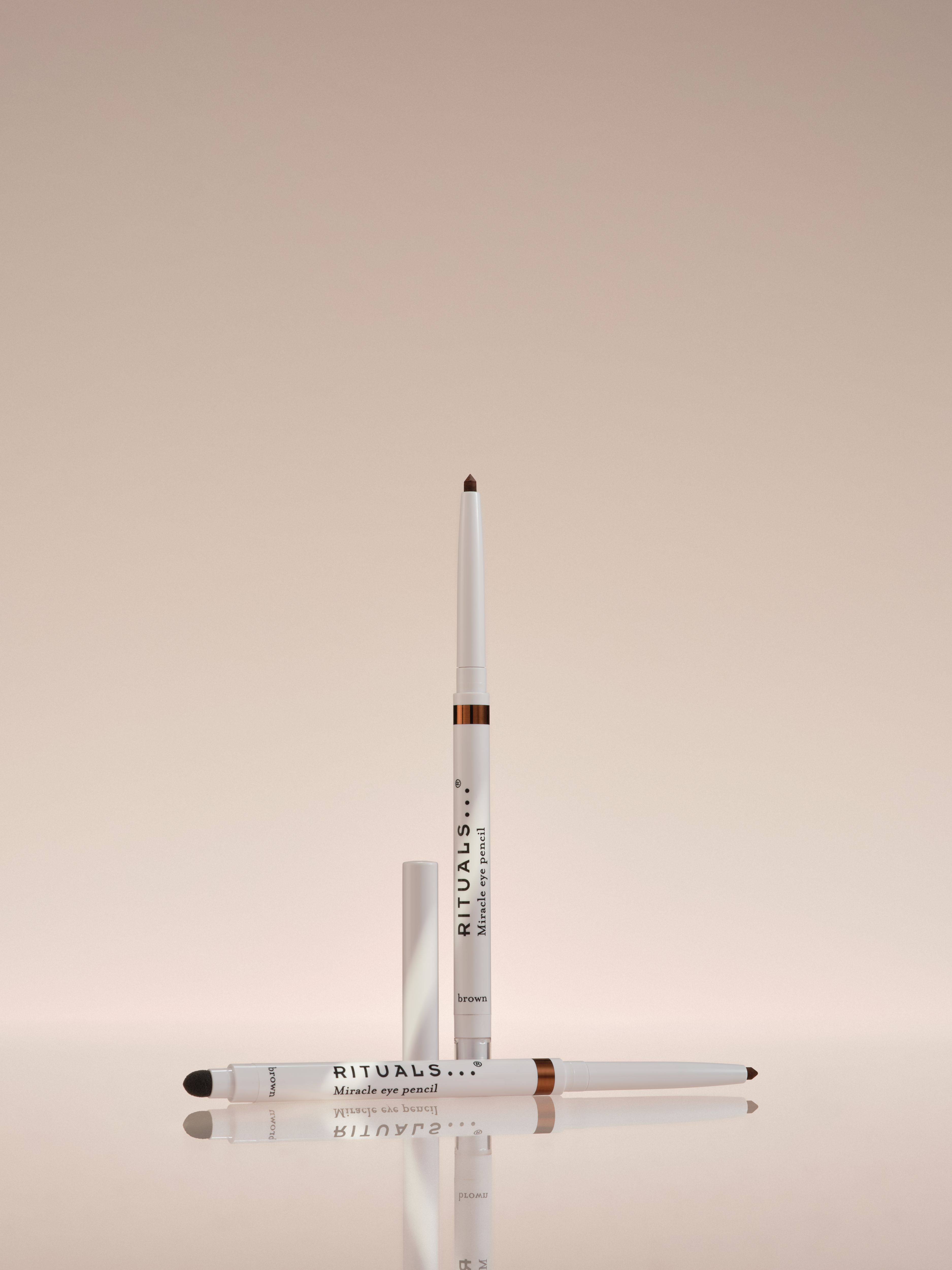Eye Pencil - Brown Studio with Product