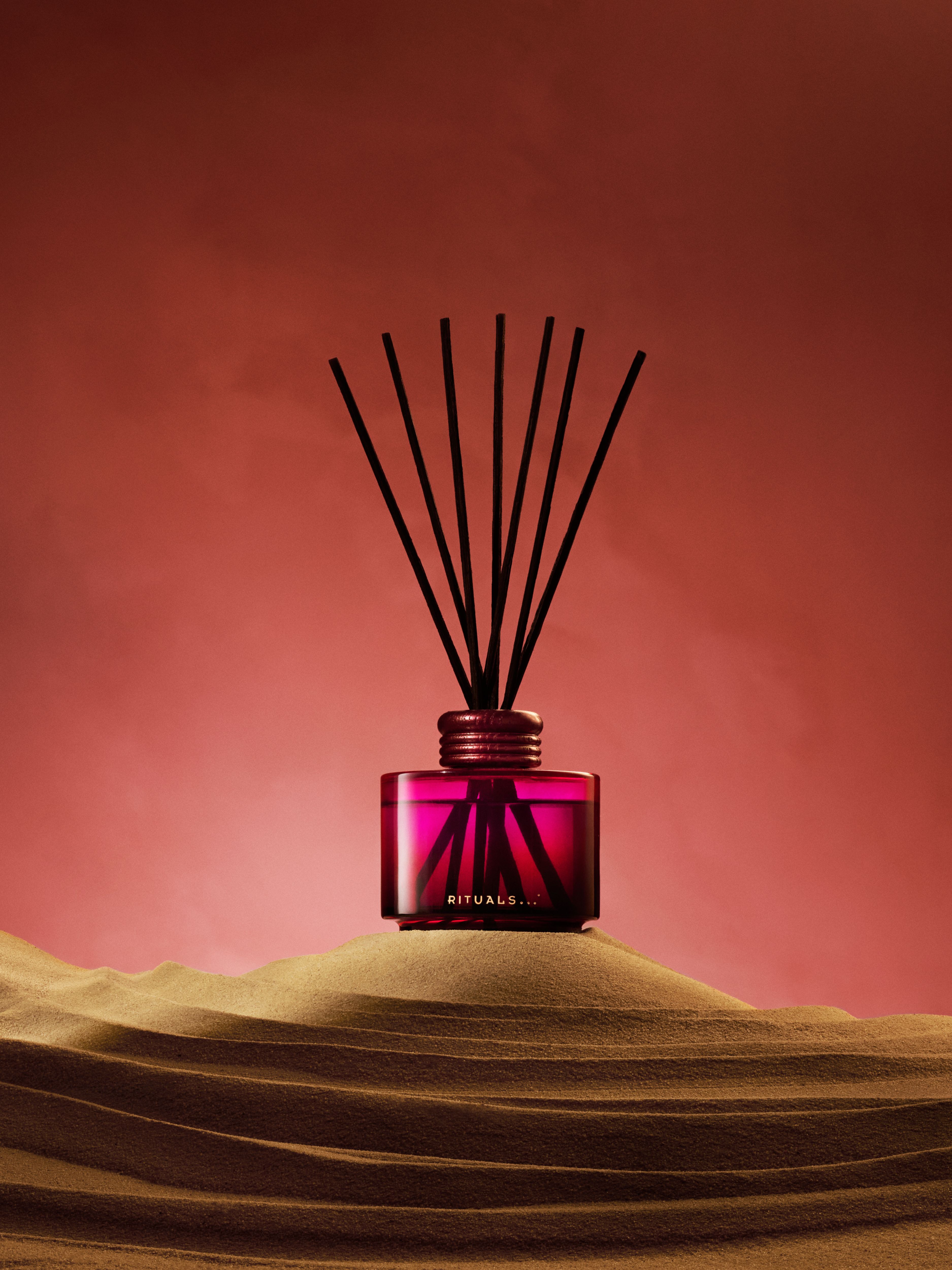 Uukumwe Collection Fragrance Sticks 400ml Studio with Product