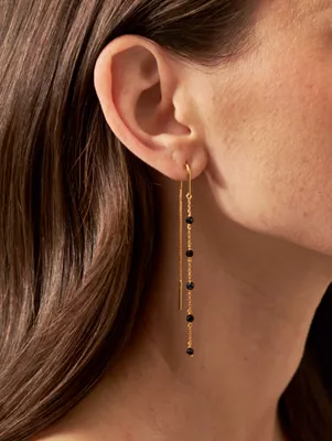 Vergoldete Ohrringe mit Endlosknoten