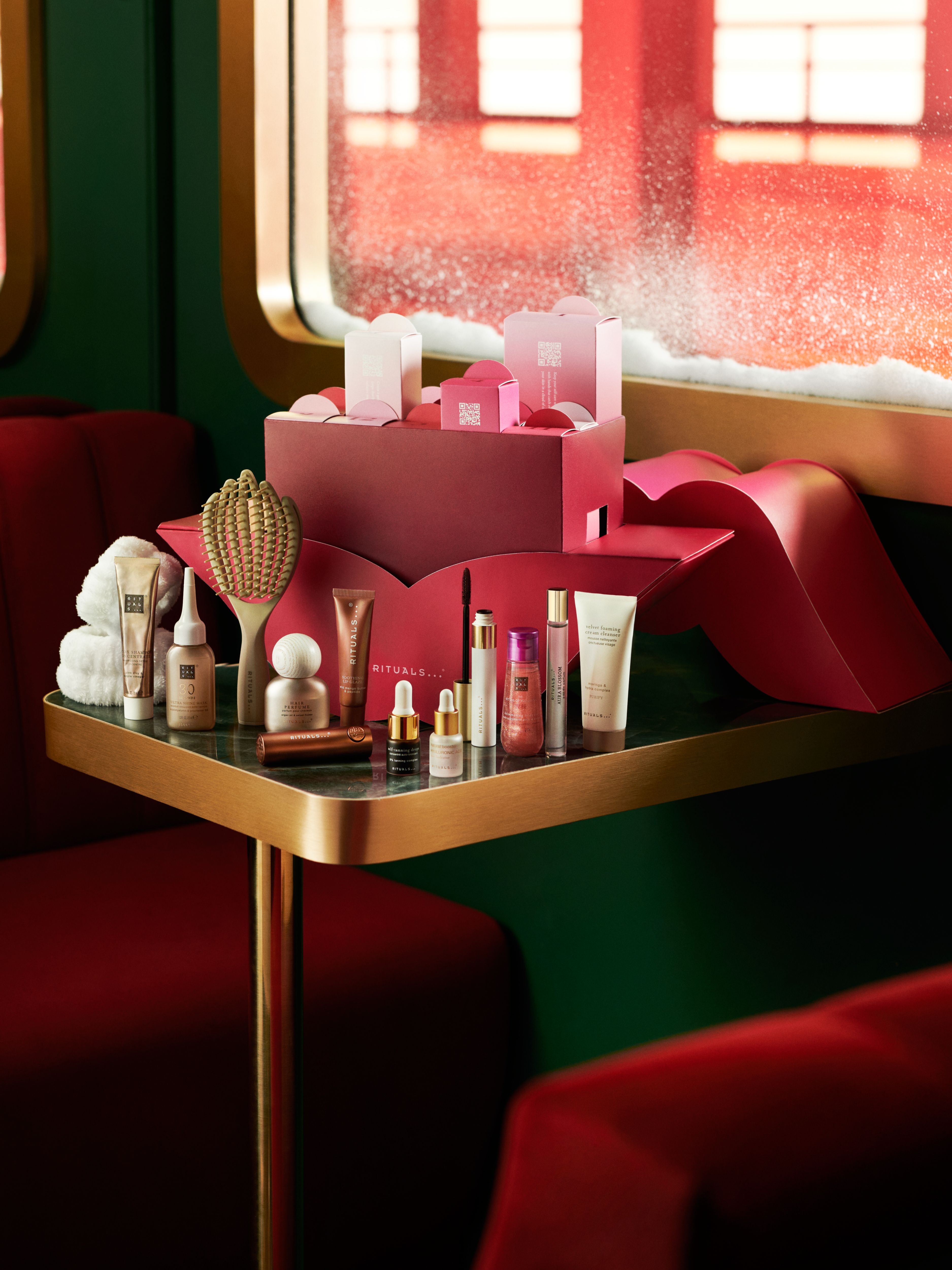 Deluxe Beauty Gift Set 2026 Lifestyle with Open Pack