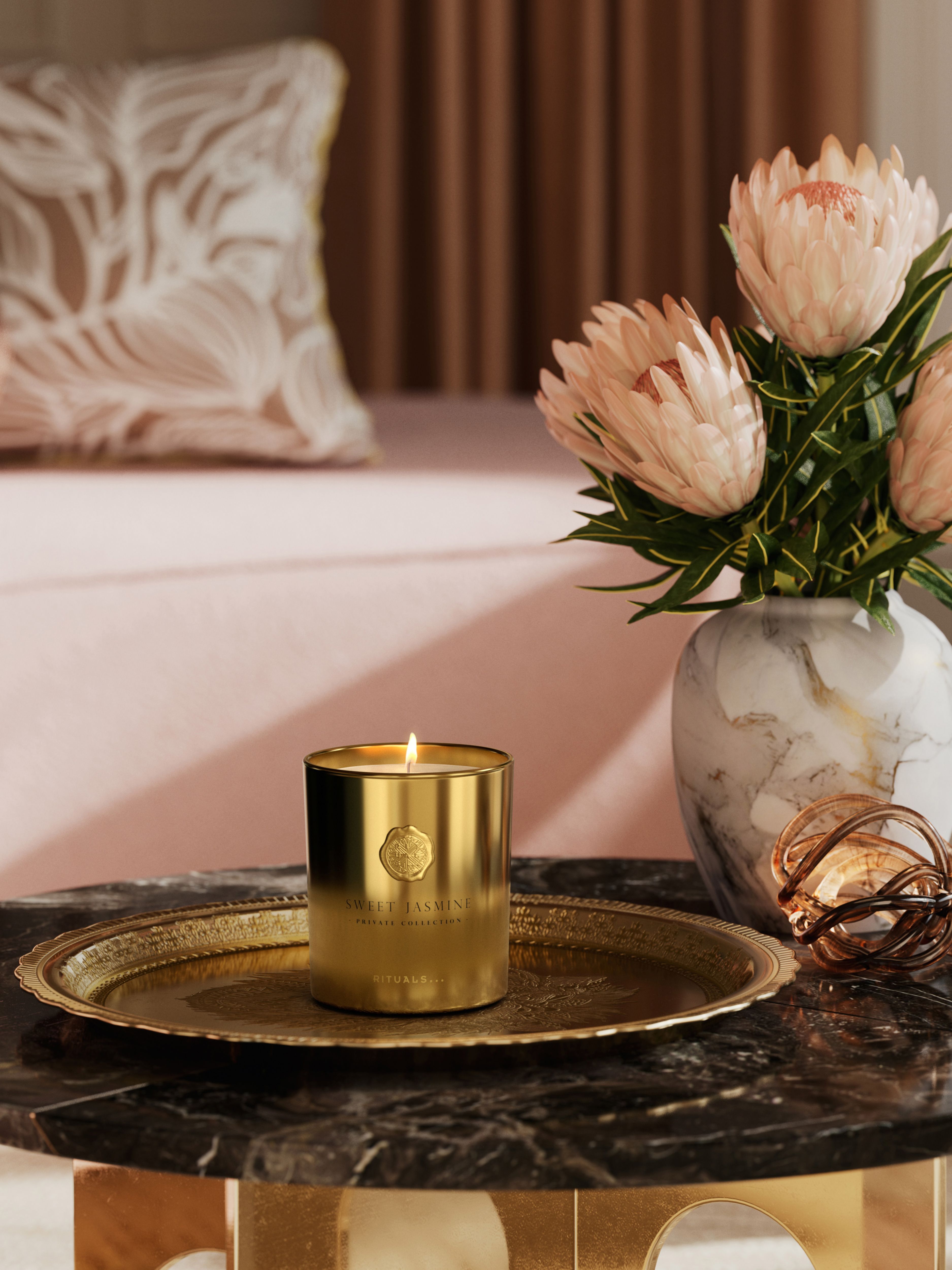 Hibiscus Dream Scented Candle 360g