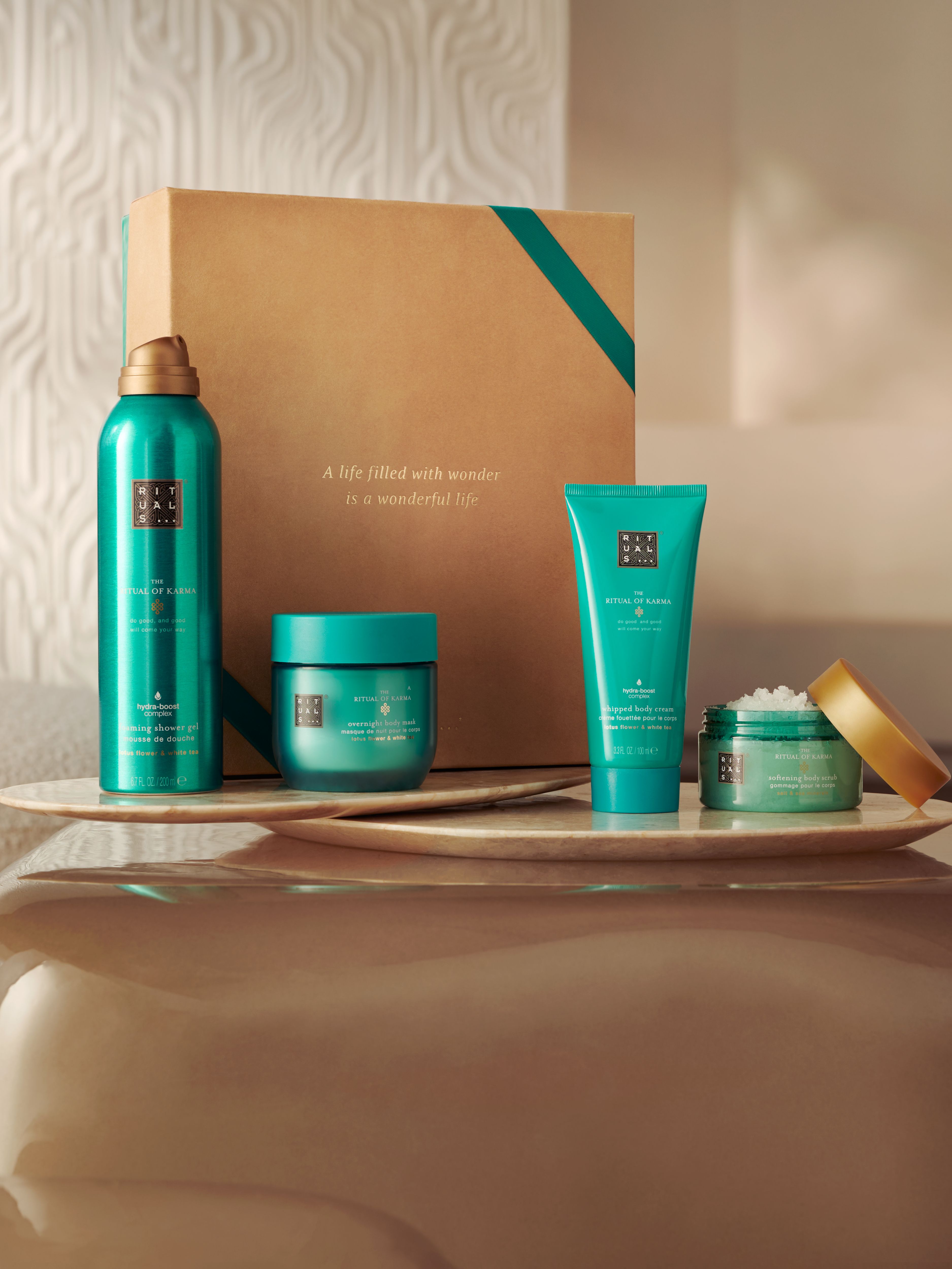 The Ritual of Karma - Medium Gift Set 2026 Lifestyle with Closed Pack