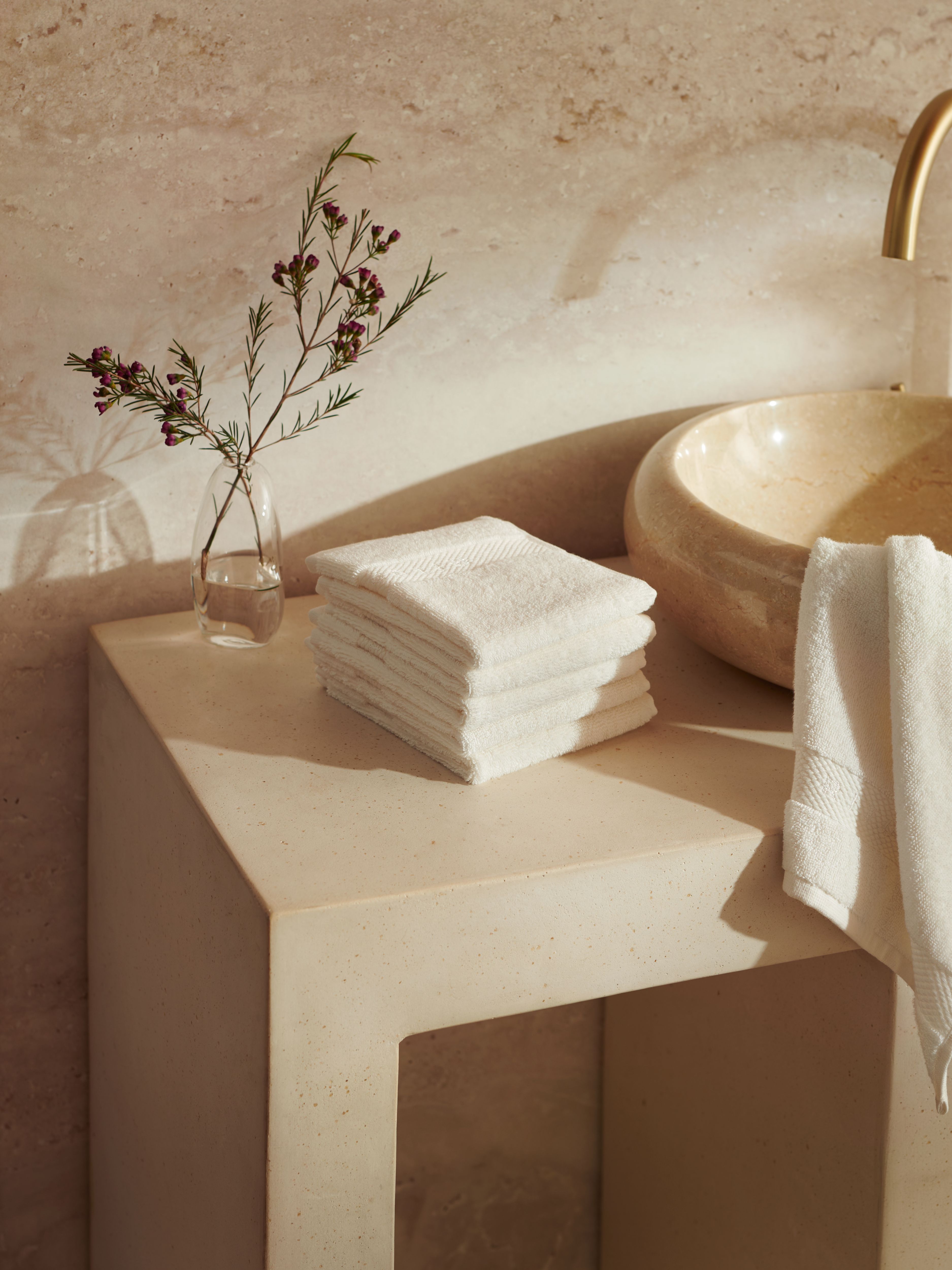 Super Soft Cotton Guest Towel 6x 30x30cm Vanilla White Lifestyle with Product