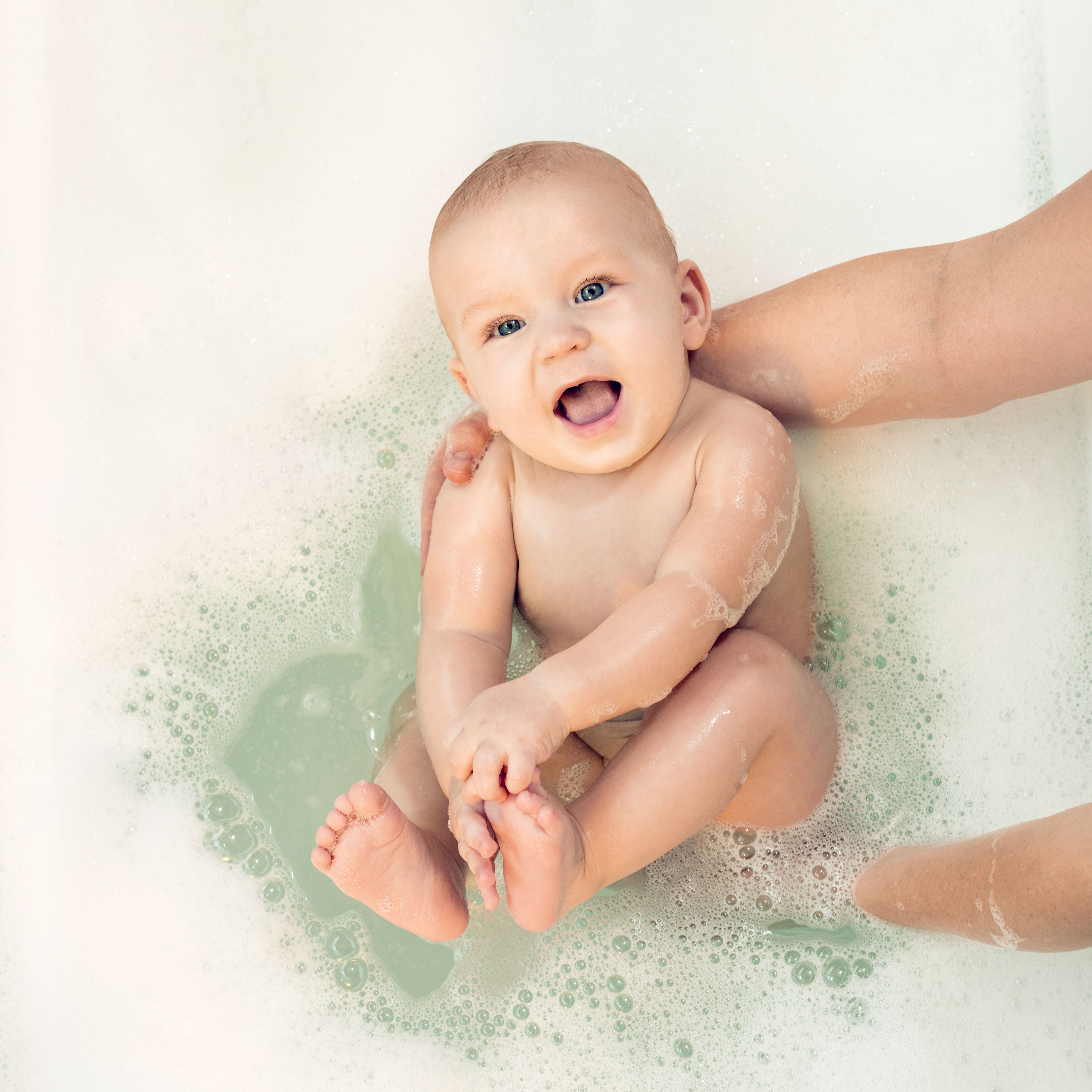 Tiny Rituals Baby Hair & Body Wash Lifestyle How to Use