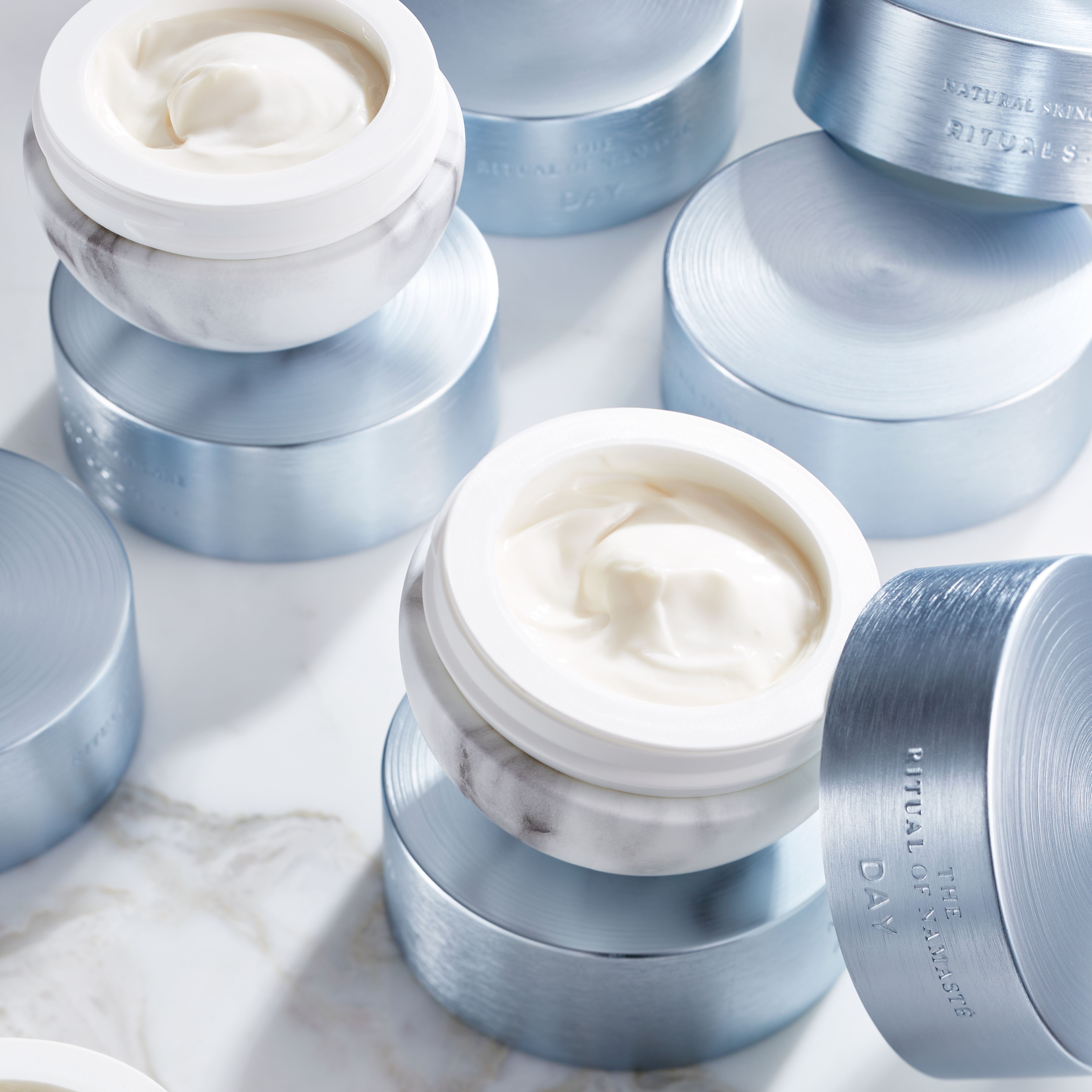 The Ritual of Namaste 24H Hydrating Gel Cream Texture Image