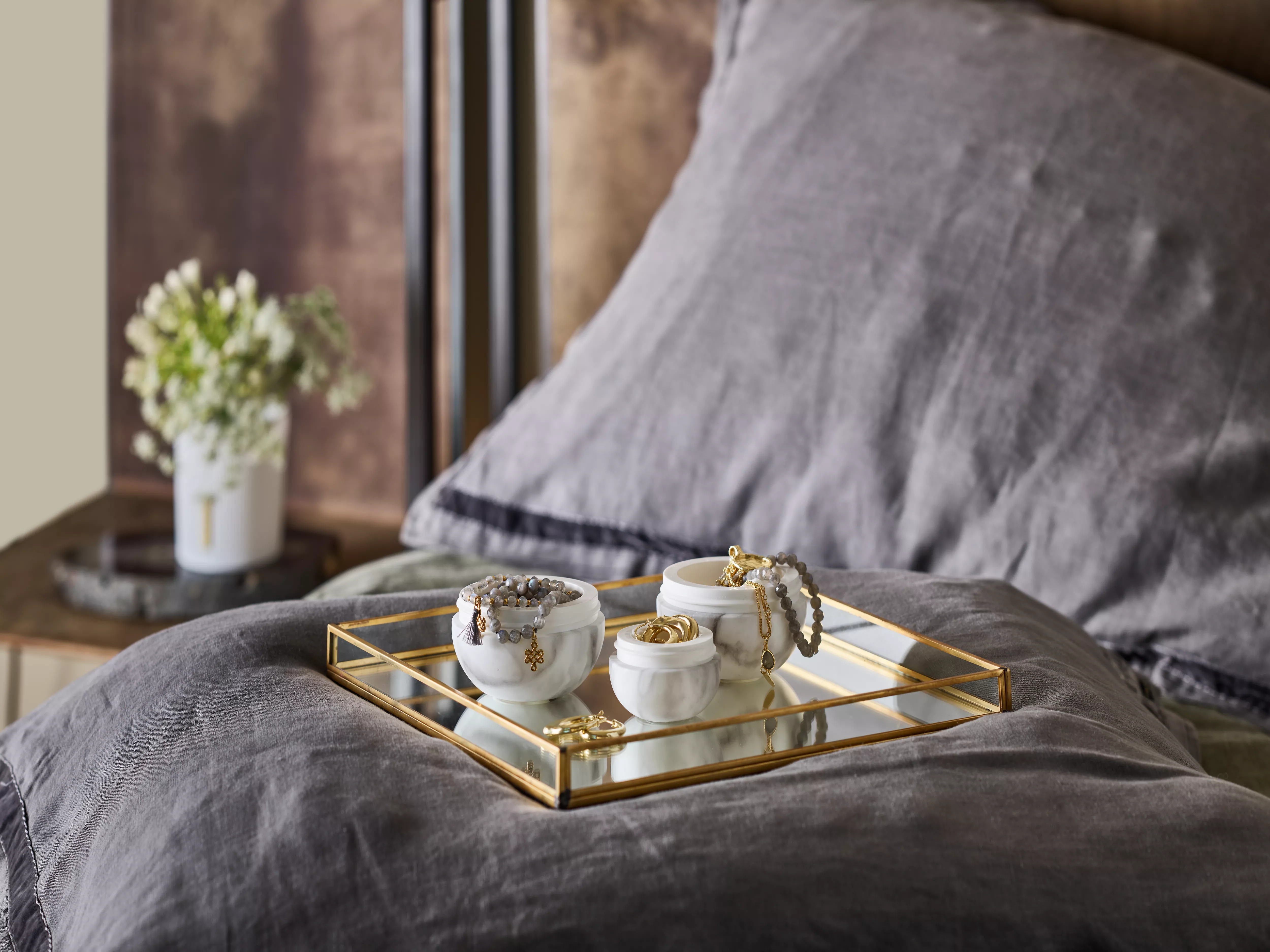 mag-home-and-living-how-to-upcycle-rituals-products-inline1