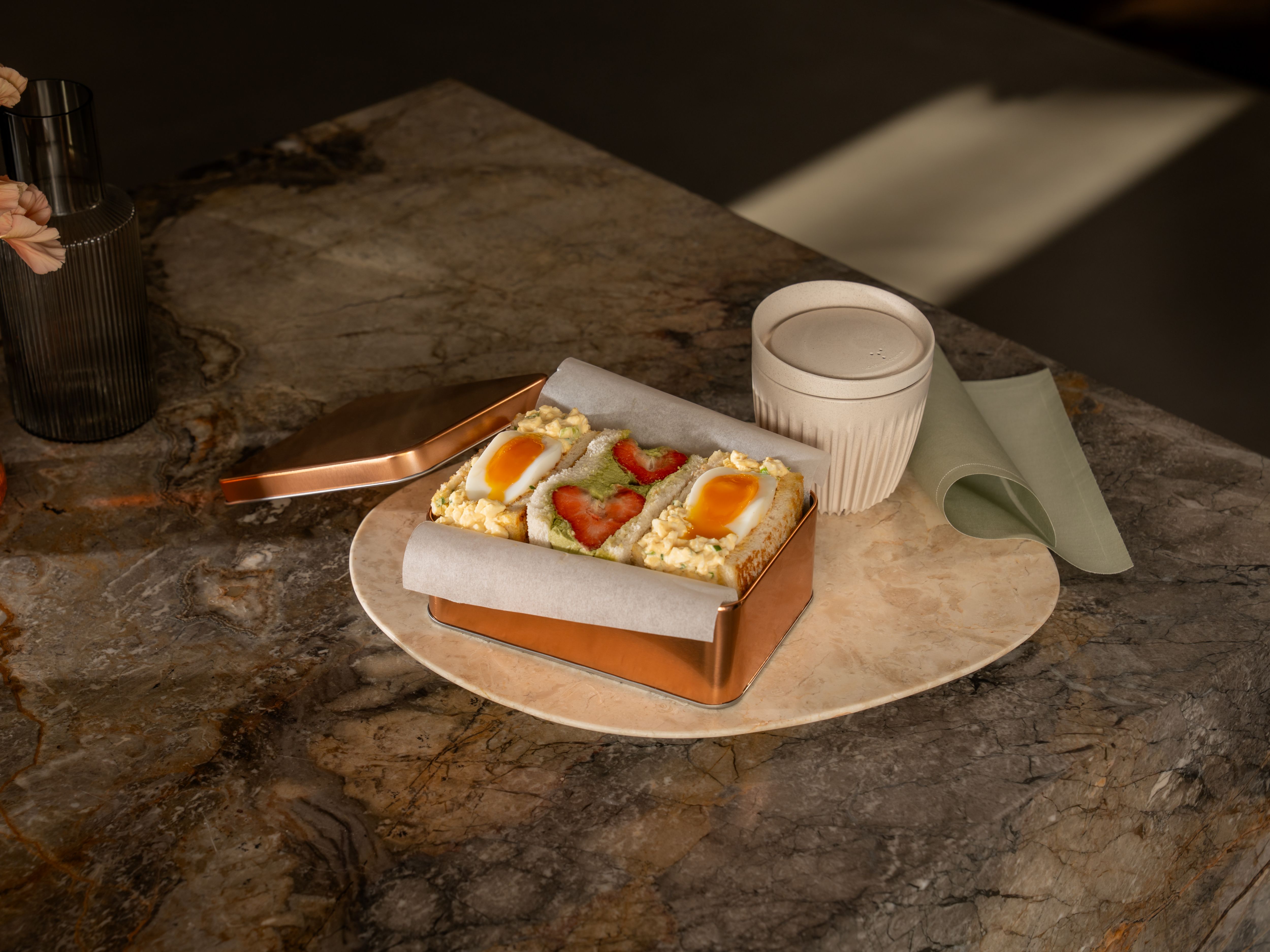 Sando japonés: mayonesa y huevo, fresa y matcha ¡o ambos!
