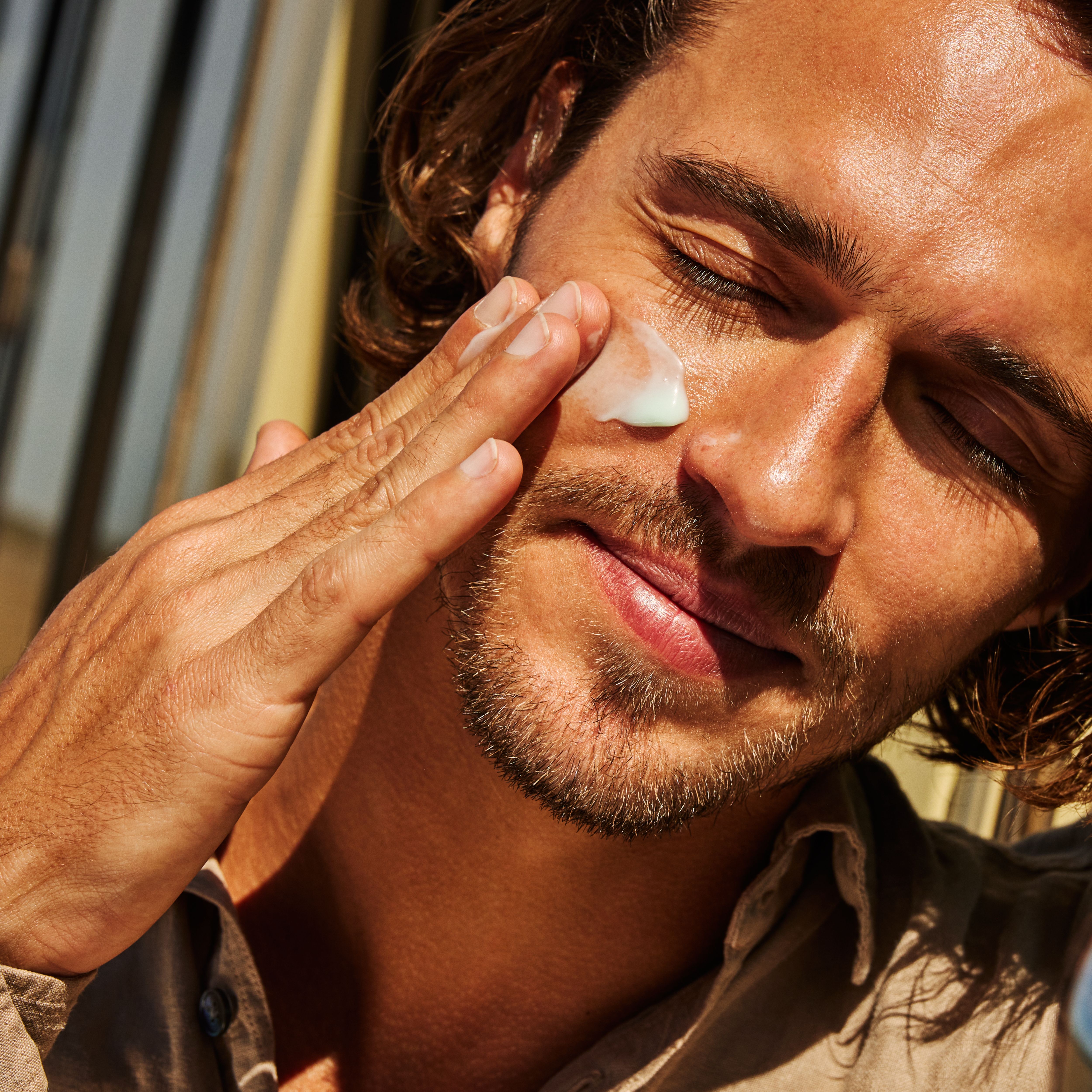 Homme 24h Hydrating face cream 50ml Lifestyle How to Use