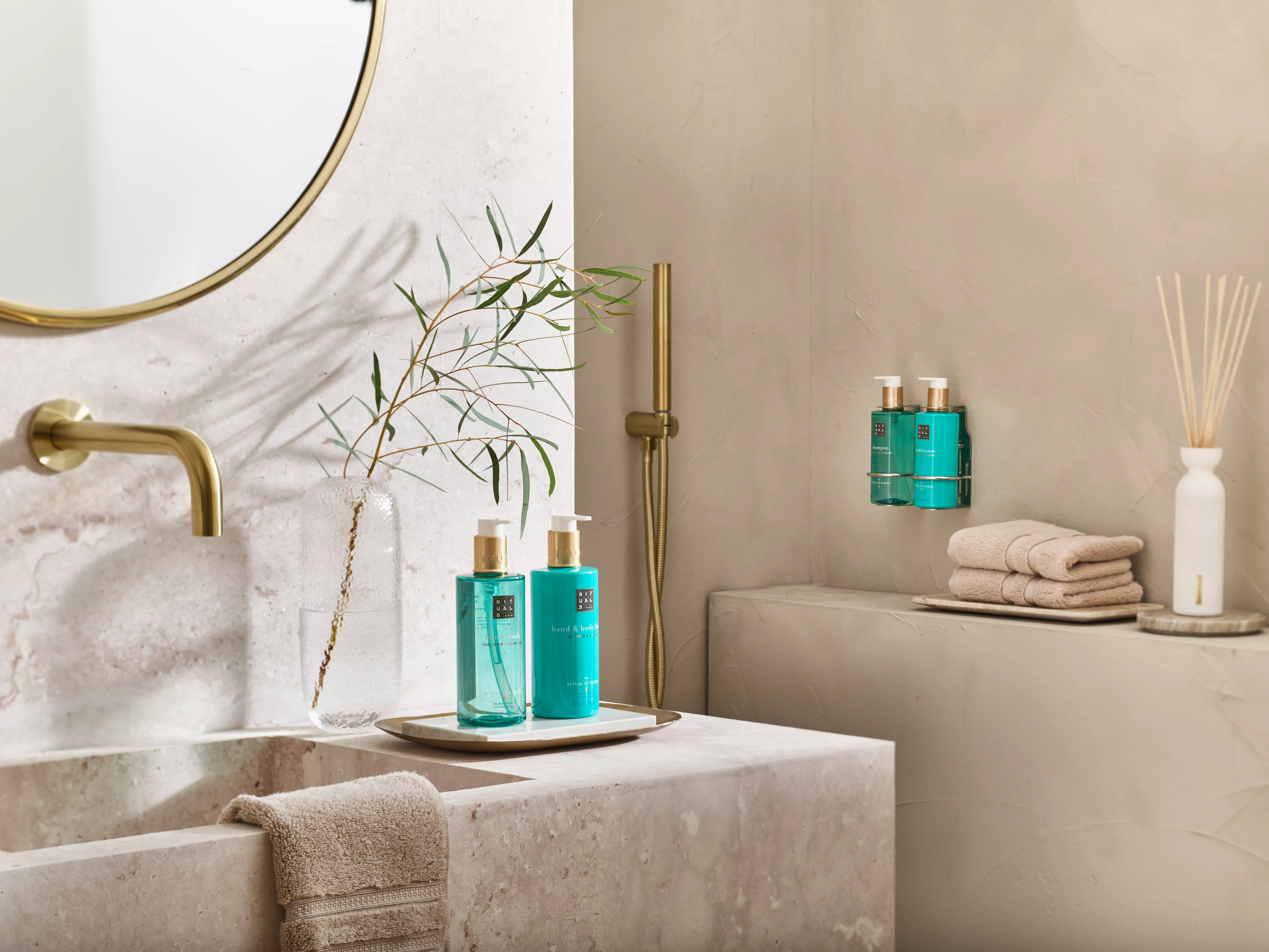 rituals-karma-2022-hotel-dispensers-shower-101