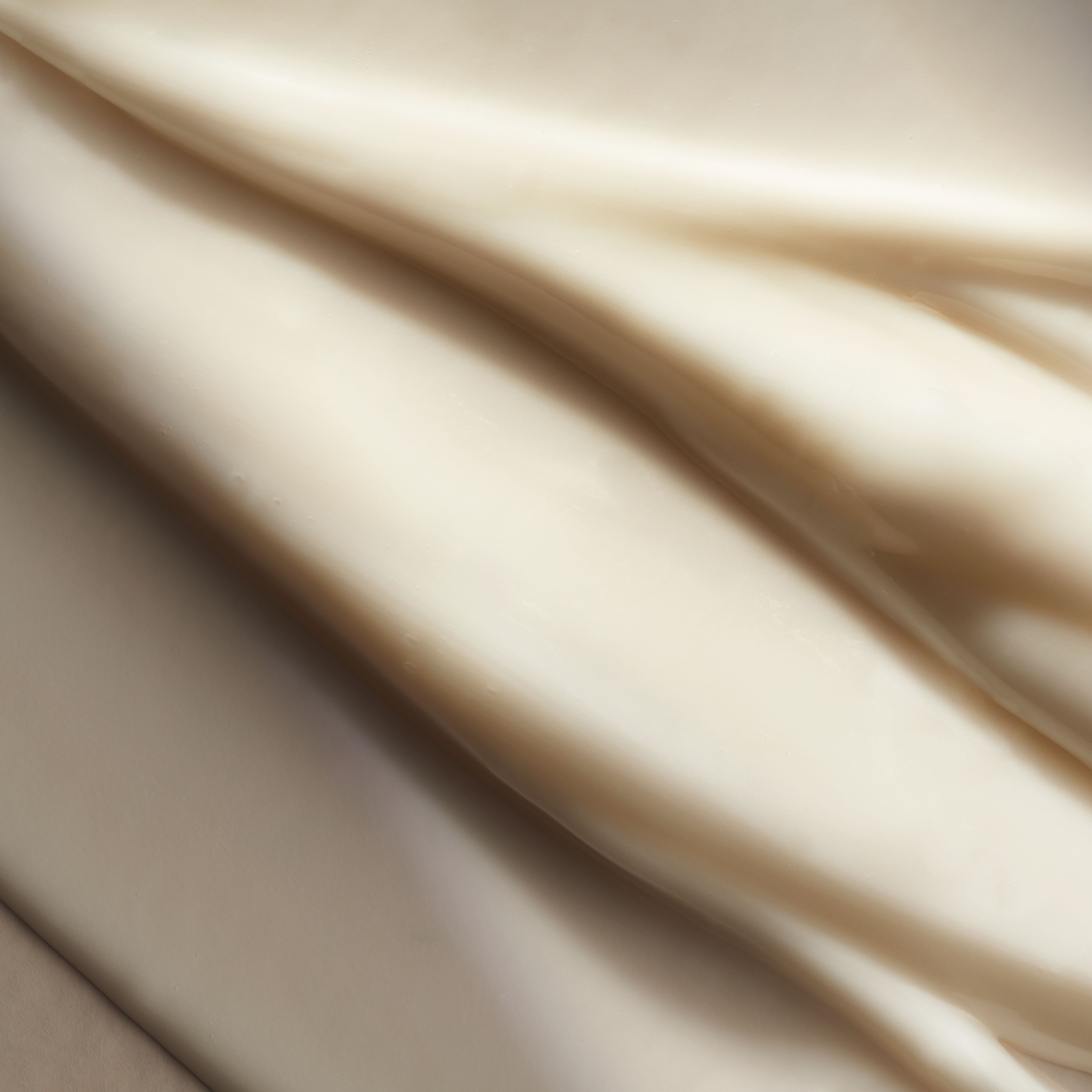 The Ritual of Namaste 24H Hydrating Gel Cream Texture Image